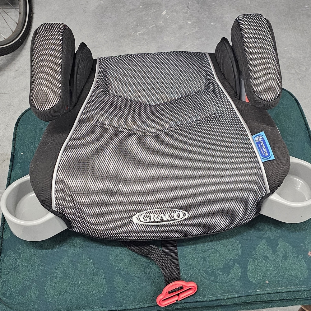 Graco Black and Gray Car Booster Seat